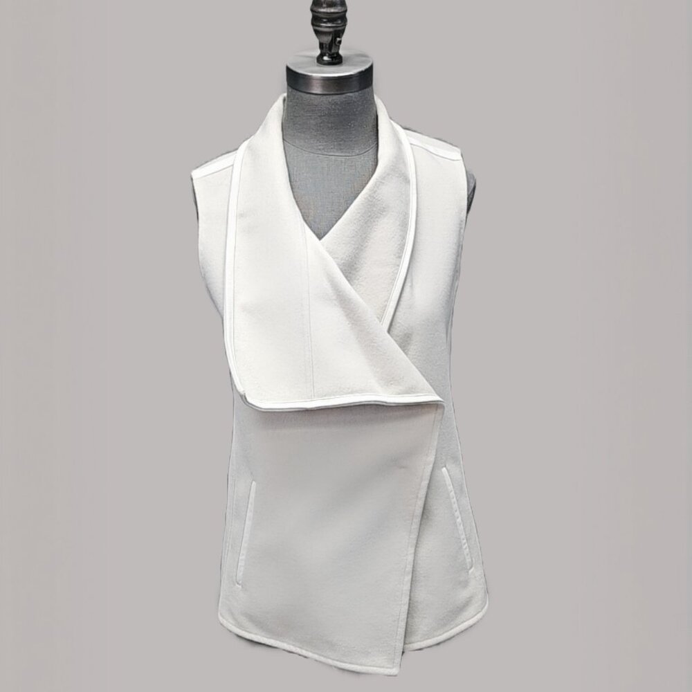 Vince White Wool Blend Vest With contrast Trim